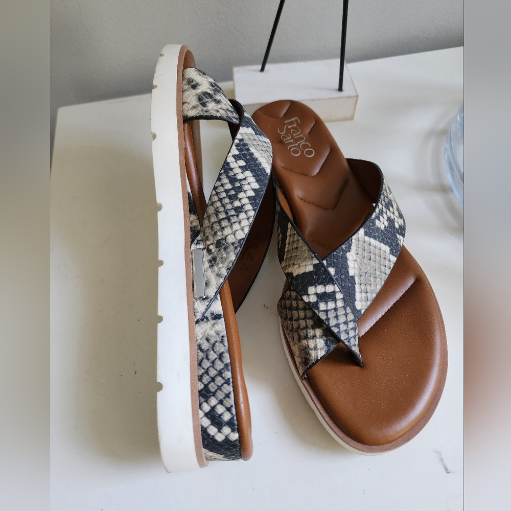Franco Sarto Slide Sandals With Toe Loop Women's Size 8.5 M, Multi Snake Pattern - Picture 3 of 7